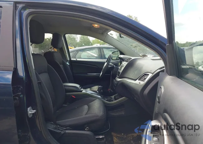 3C4PDDBG0DT614818: 42270643