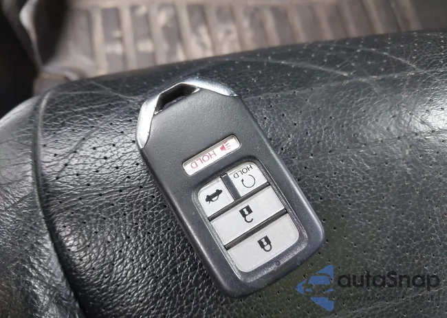 JHMCR6F76HC013354: 42270656