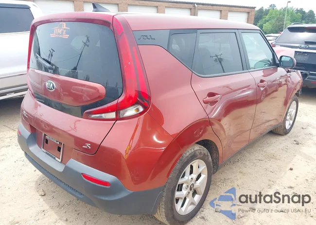 KNDJ23AU4L7118131: 42270682