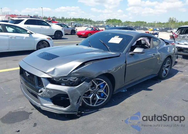 1FA6P8CF8R5404304: 42269917