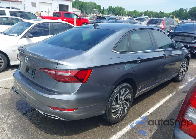 3VWG57BU9MM100493: 42270175