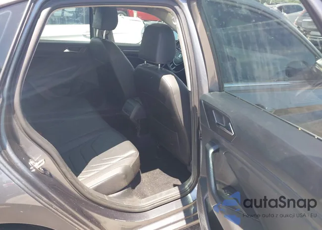 3VWG57BU9MM100493: 42270175