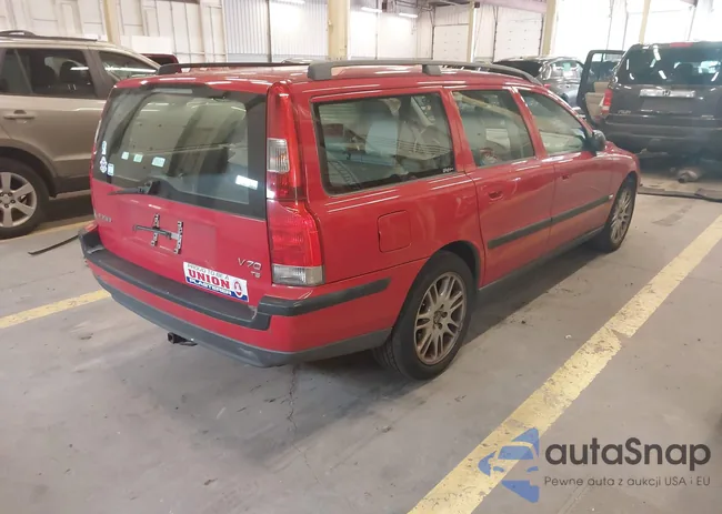 YV1SW53D511135645: 42270223