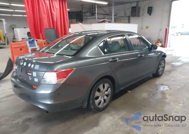 1HGCP26848A149441: 42271302