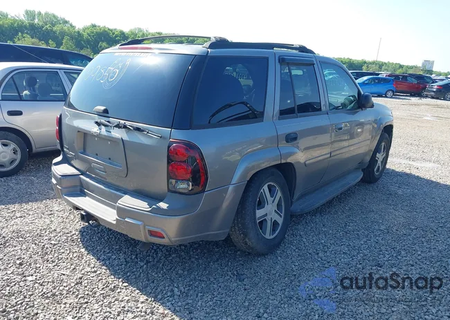 1GNDT13S052109850: 42271385