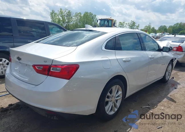 1G1ZE5ST9HF106722: 42271535