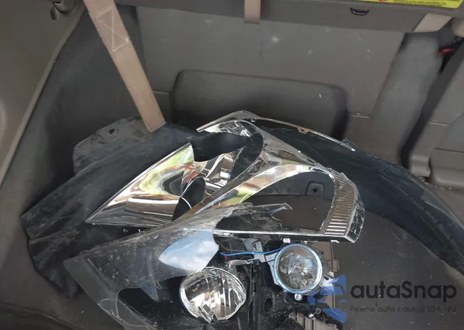 KNDMH4C73E6578253: 42271555