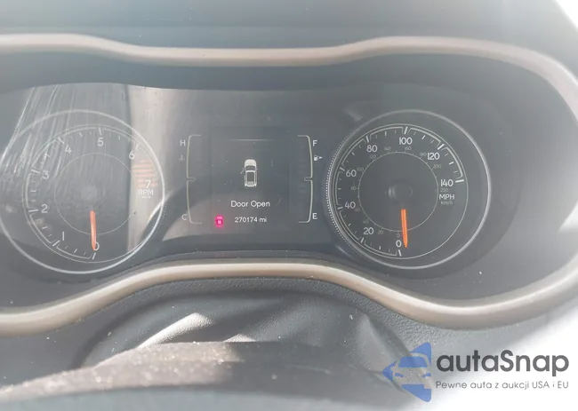 1C4PJLAB6HW669069: 42271638