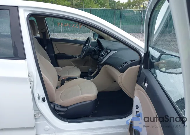 KMHCT4AE0GU079769: 42271639