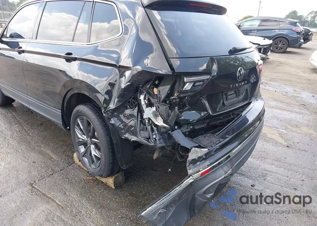 3VV3B7AX8NM060805: 42271670