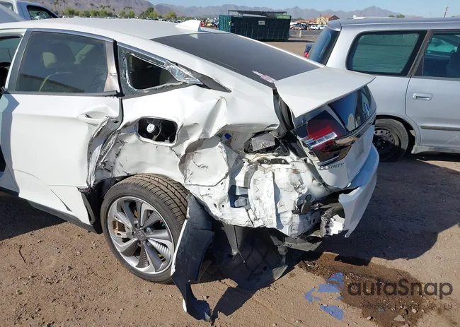 JHMZC5F32JC021895: 42271764