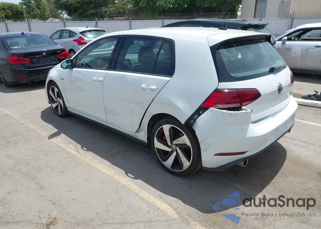 3VW5T7AU6LM016466: 42271819