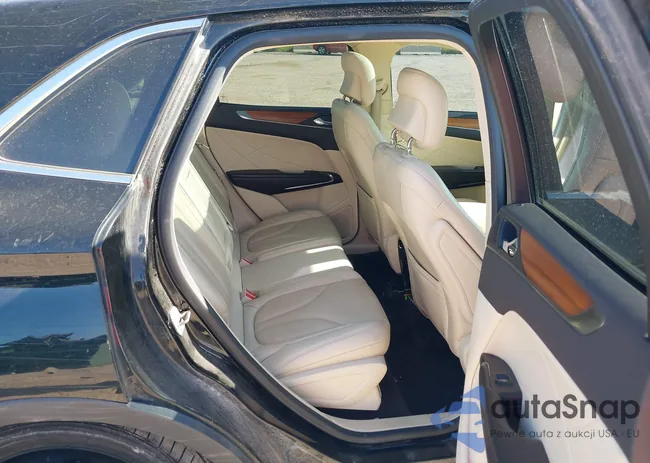 5LMTJ3DH3GUJ20205: 42271005