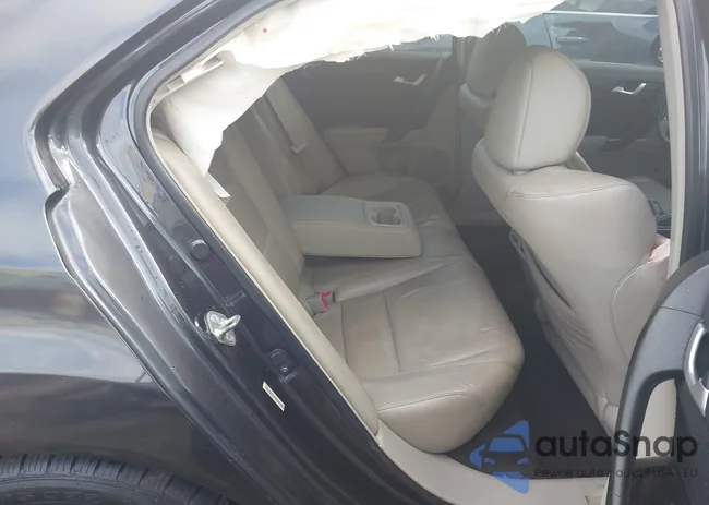 JH4CU2F64BC015724: 42271007