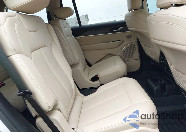 1C4RJKBG5M8186488: 42271087