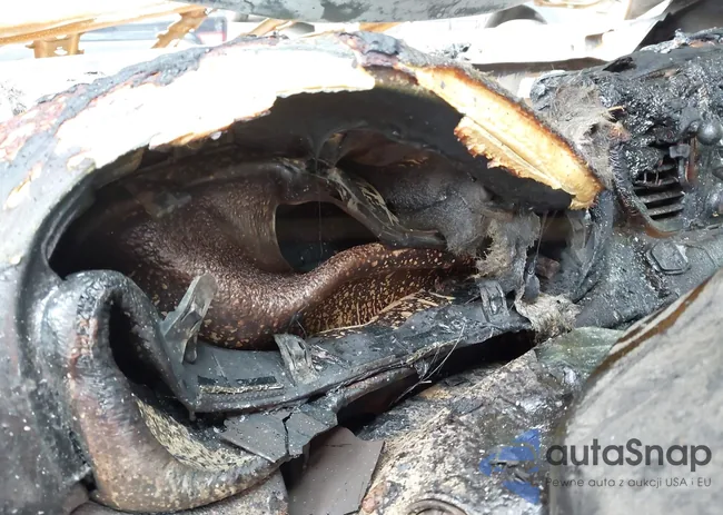 KNDPMCAC3K7609994: 42271099