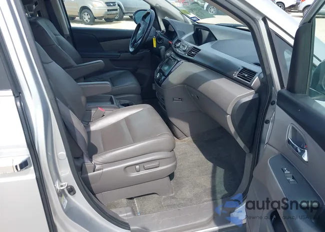 5FNRL5H60FB032848: 42271152