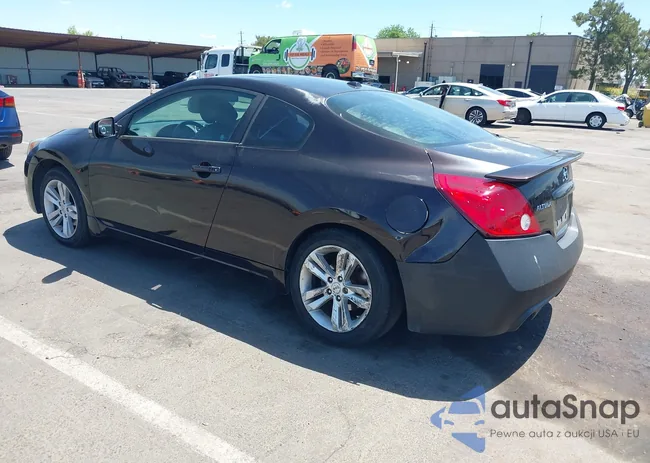 1N4AL2EP7AC113477: 42272300