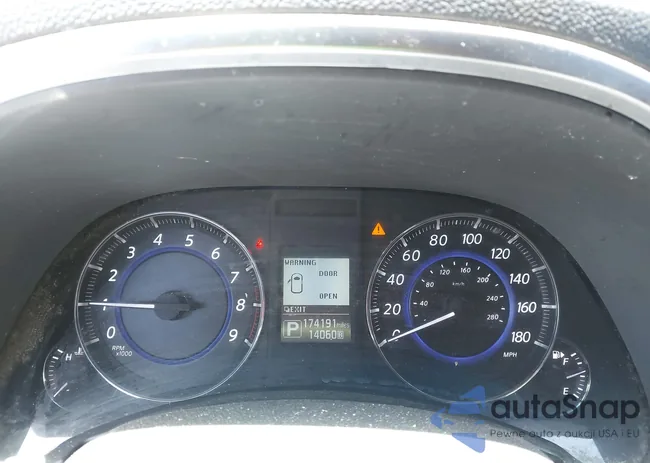 JN8CS1MU3HM144127: 42272375