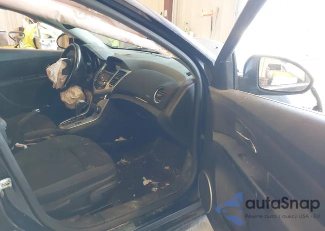 1G1PF5S98B7197010: 42272410