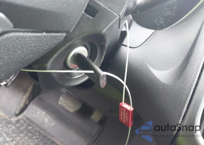 1FADP3F26EL424544: 42272437