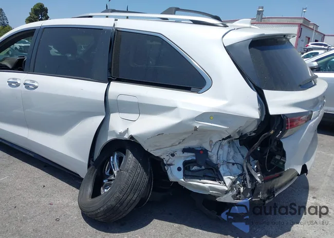 5TDESKFC9PS105009: 42272443