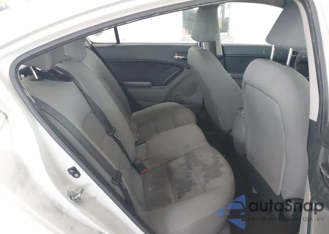 KNAFK4A68F5295100: 42272493