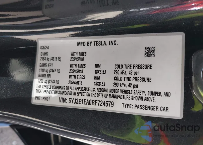 5YJ3E1EA0RF724579: 42272733