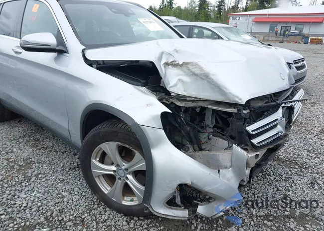 WDC0G4KB7GF093215: 42272812