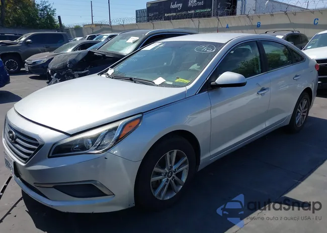 5NPE24AF0GH339493: 42272866