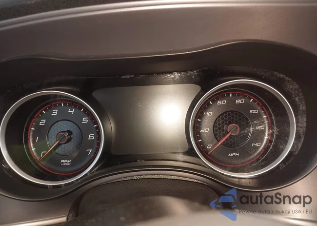 2C3CDXHG0PH603374: 42272080