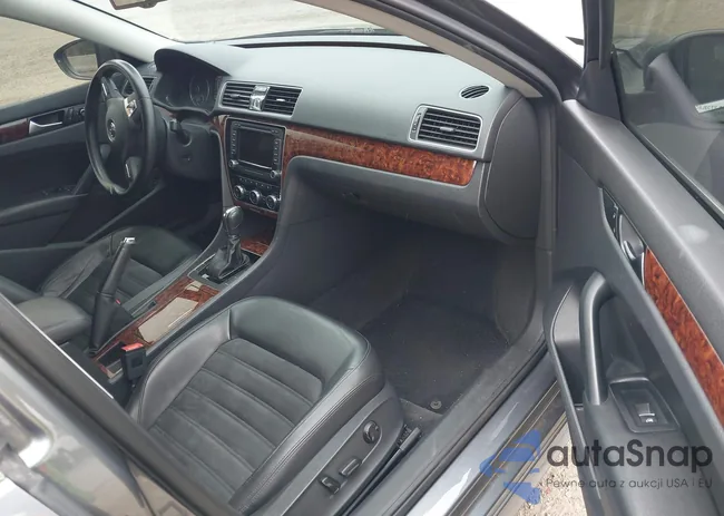 1VWCN7A34CC097350: 42273365