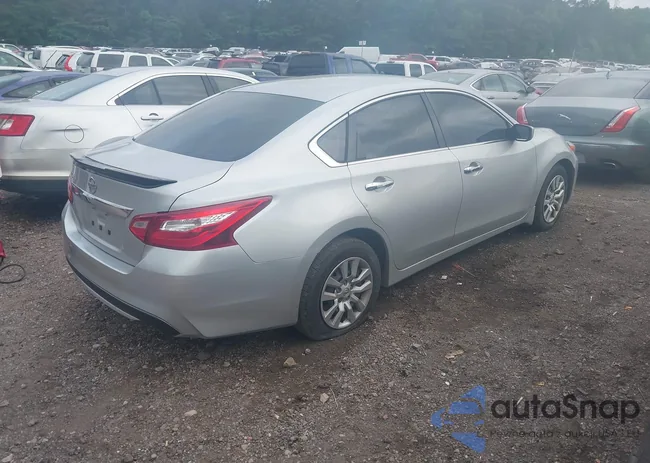 1N4AL3AP1GN359076: 42273400