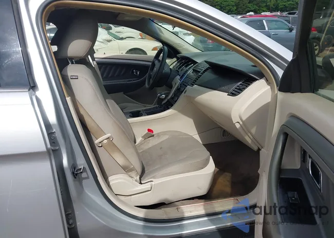 1FAHP2DW0AG117634: 42273623