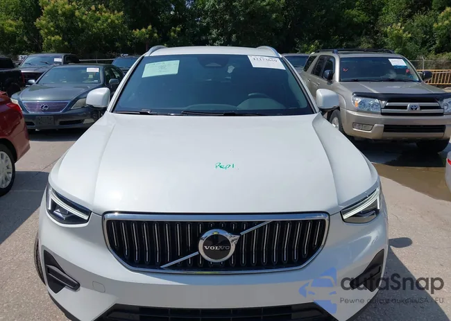 YV4L12UJ8S2544646: 42273659