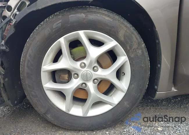 2C4RC1BG6HR708284: 42273843