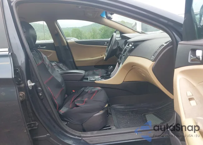 5NPEB4AC6EH881653: 42273060