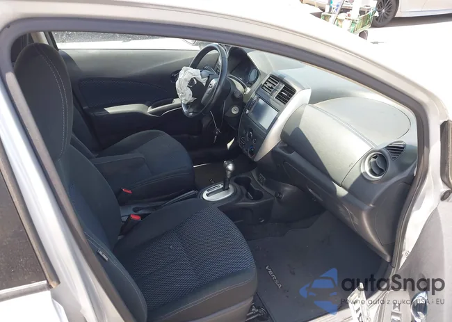 3N1CE2CP6KL365052: 42273112