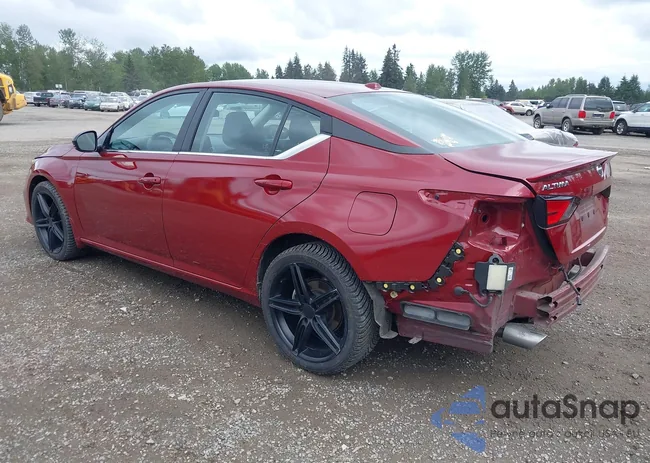 1N4BL4CW0MN411159: 42273241