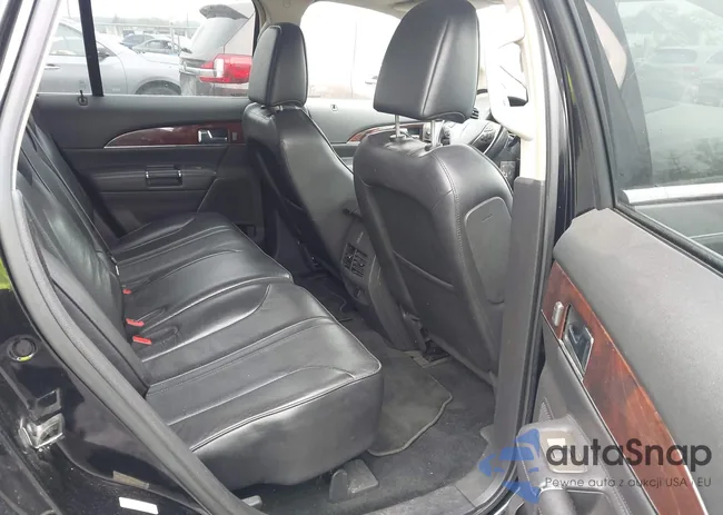 2LMDJ8JK5BBJ33898: 42273243