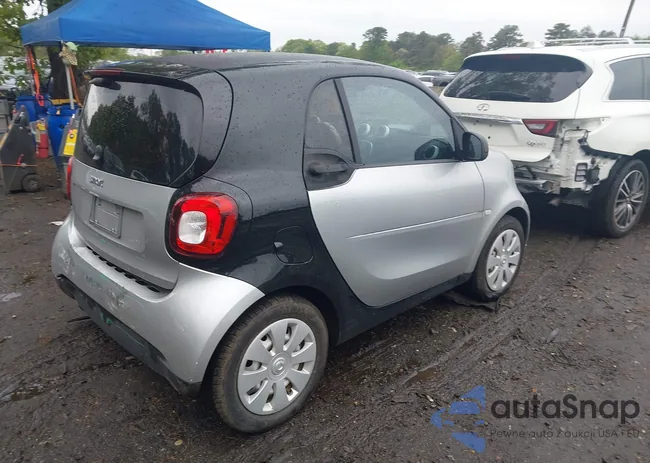 WMEFJ5DA3GK055906: 42274280