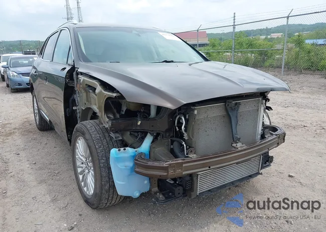 2LMPJ8J9XKBL58148: 42274300