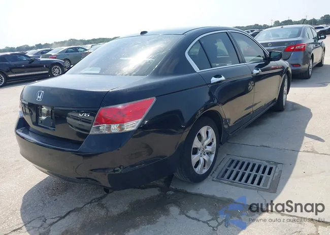 1HGCP36819A037686: 42274348