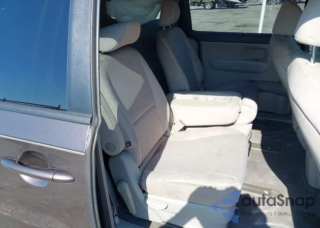 KNDMB5C14G6194620: 42274432