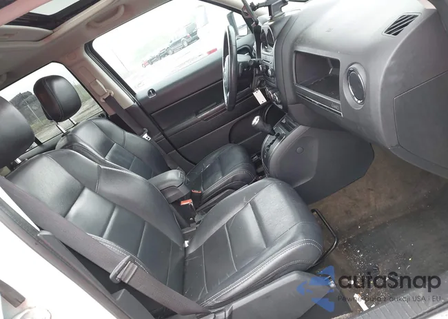 1C4NJPFA9GD537013: 42274561