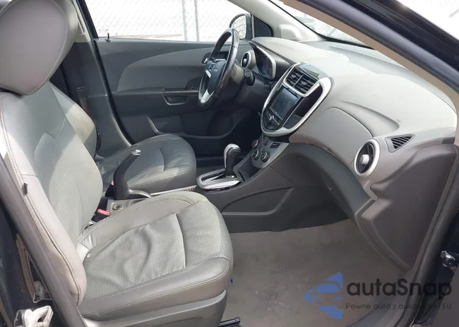 1G1JF5SB3H4128969: 42274819