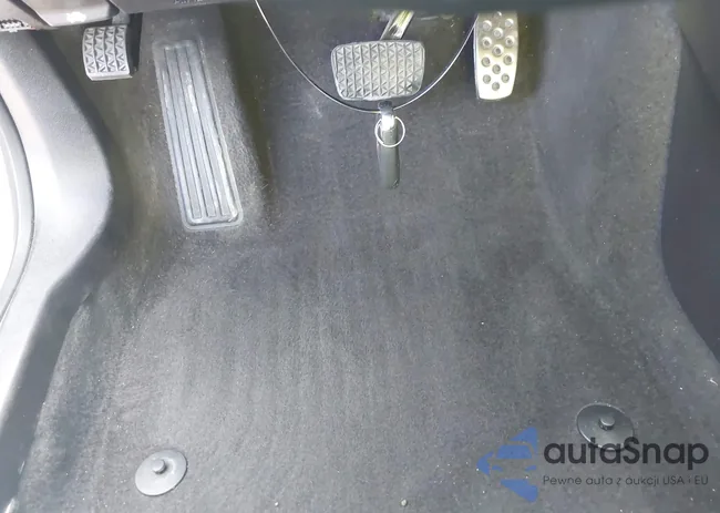 1G1ZB5ST5HF218359: 42273942