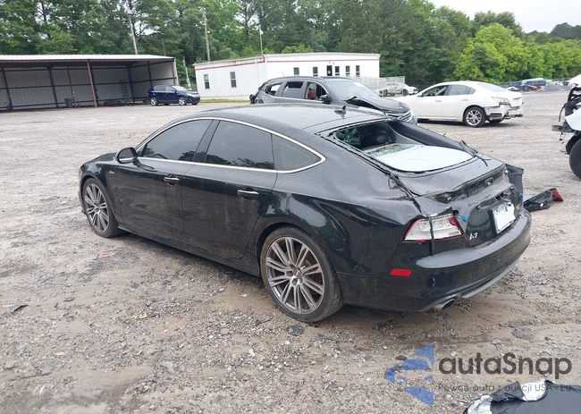 WAUSGAFC8CN001560: 42274045