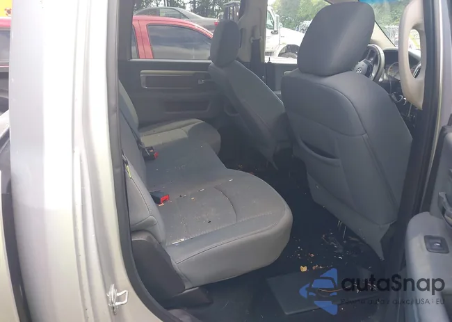 1C6RR7LT5ES127079: 42275378