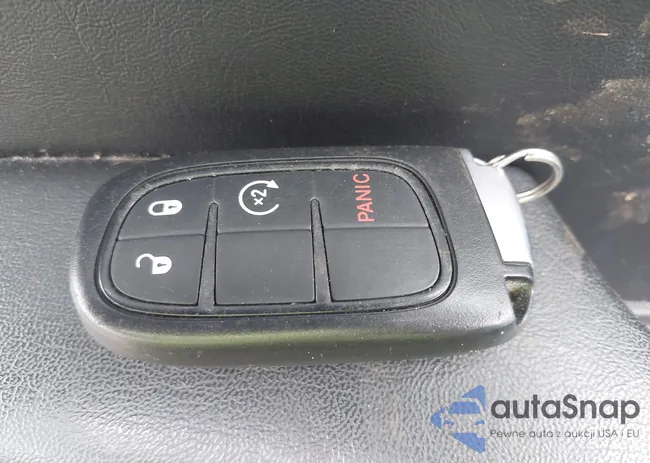 1C4PJMLX1JD570840: 42275704